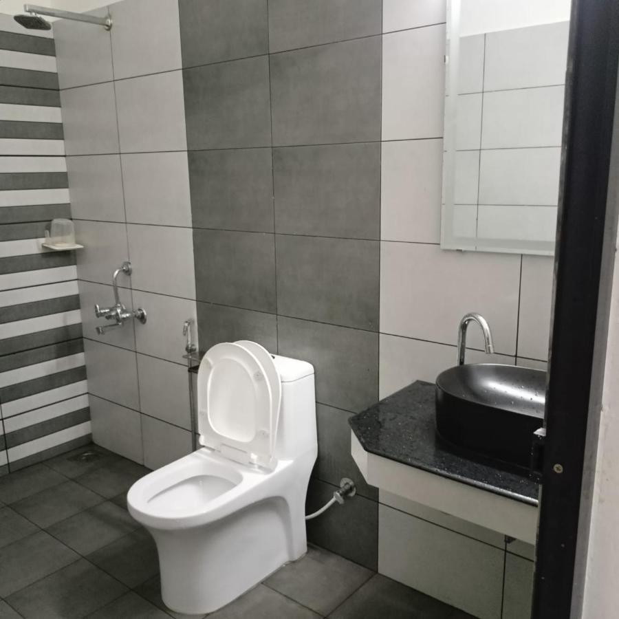 Leaf Garden Retreat Apartman Varkala Kültér fotó